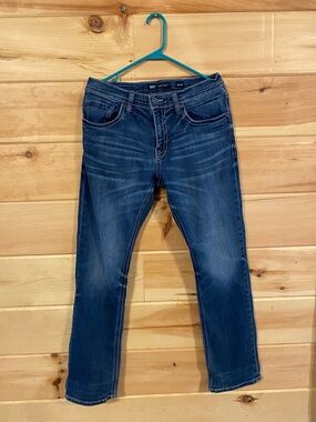 BKE Jeans $25. 32x 32. Slim Straight Men's Jeans in Dark Indigo Wash